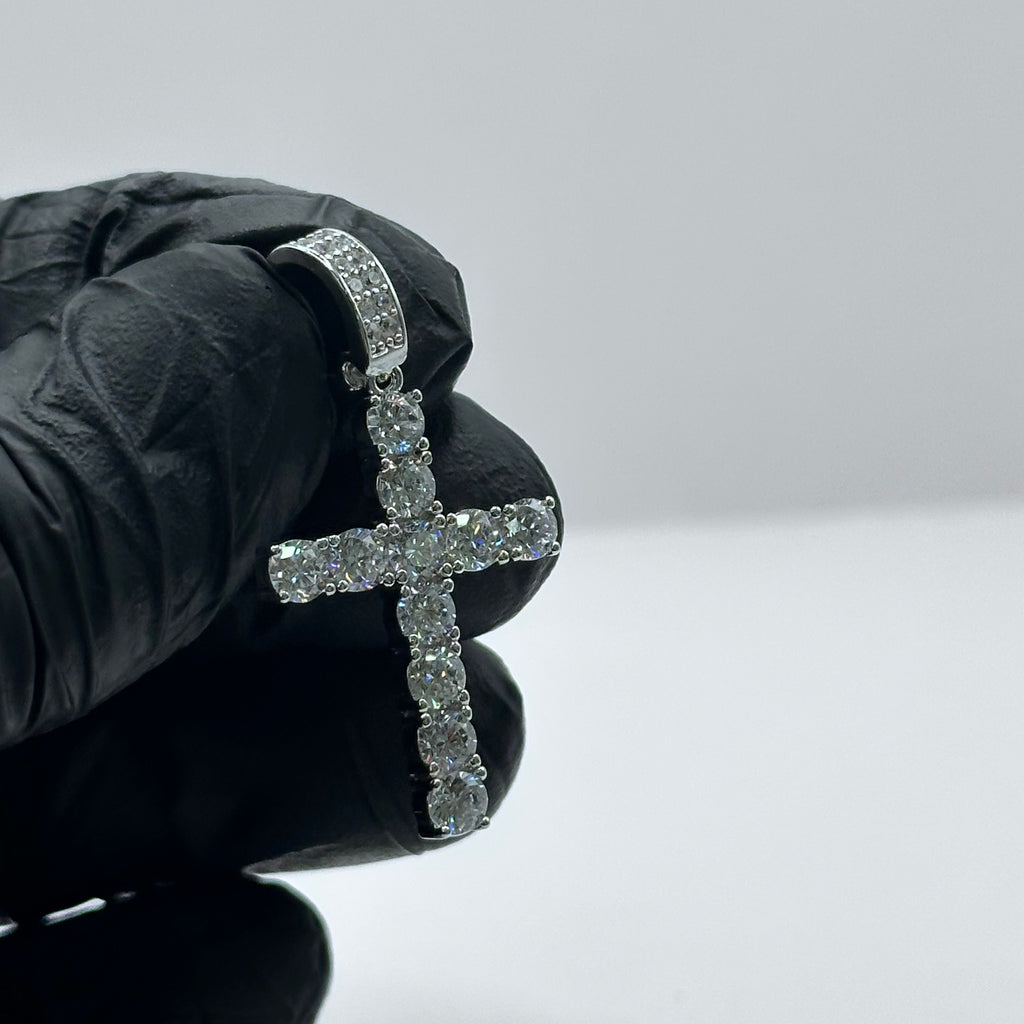 LUMINOUS CROSS PENDANT image 1