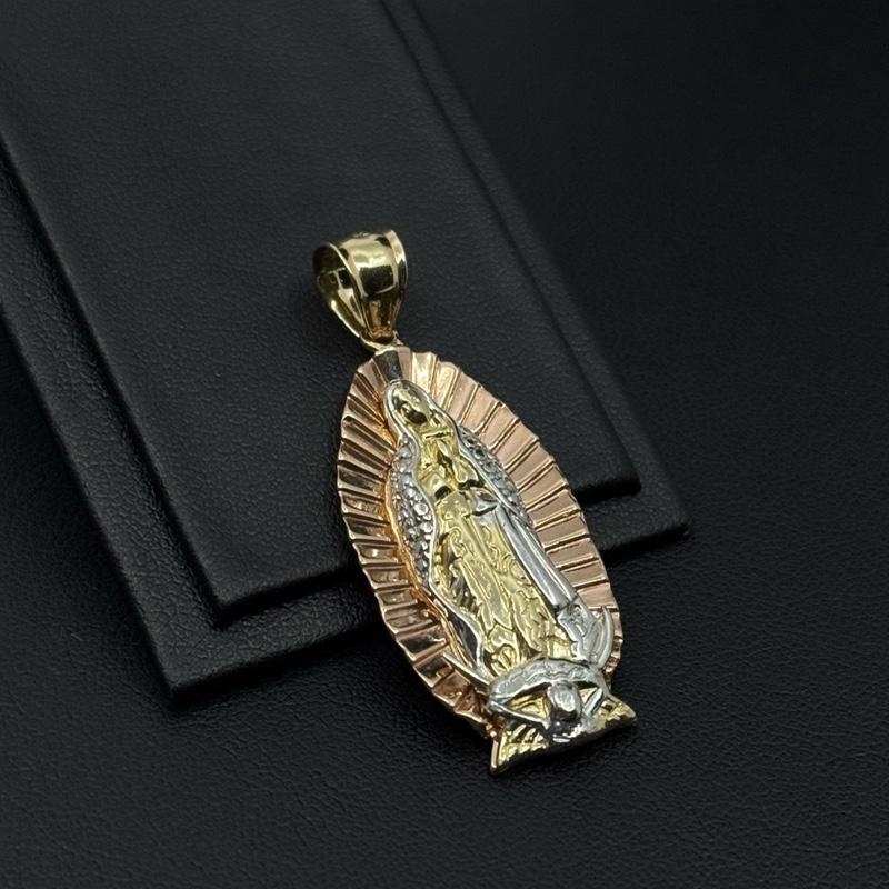 14K Gold Virgencita en 3 oros Pendant solid with Intricate Design and Elegant image 0
