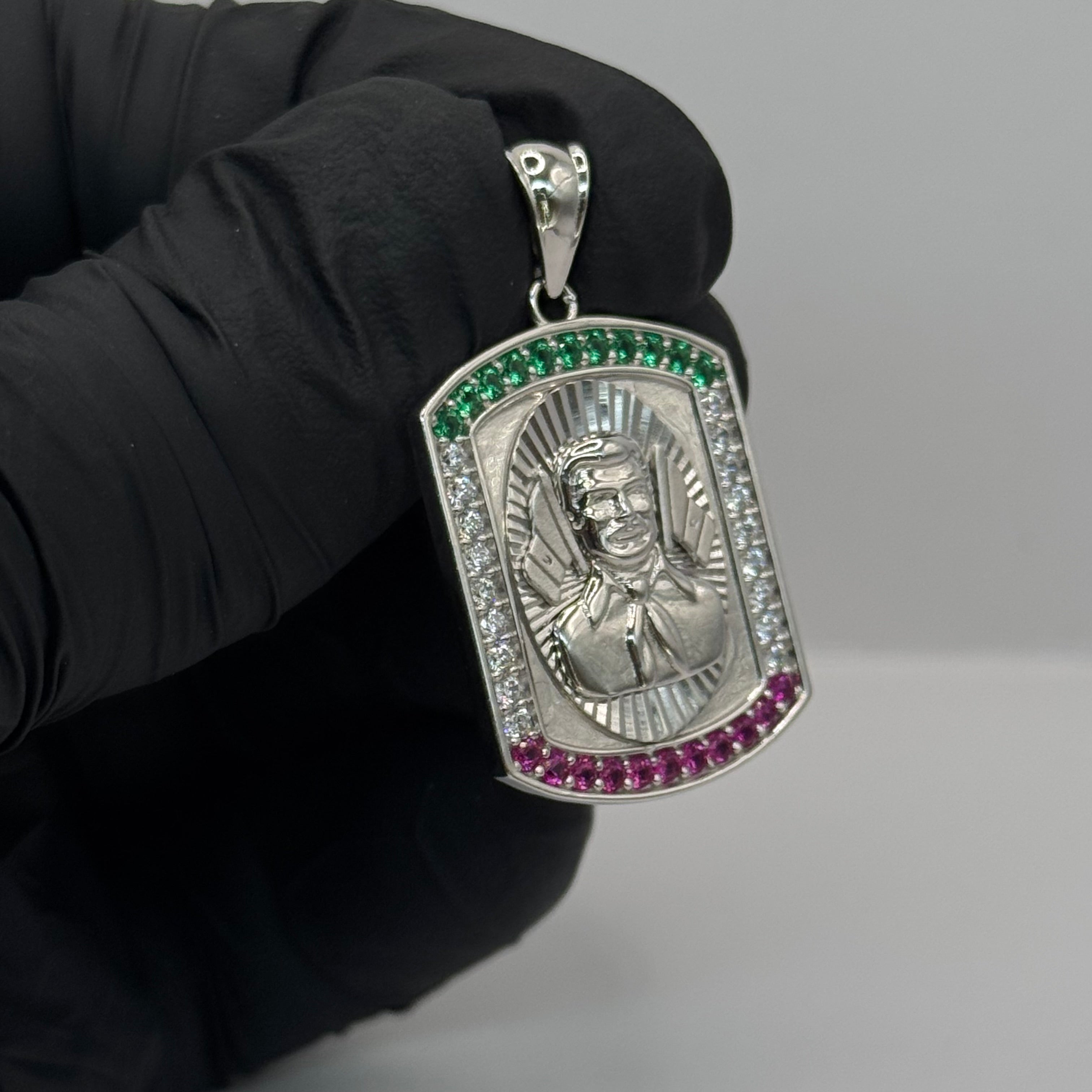 JESUS MALVERDE PENDANT image 1
