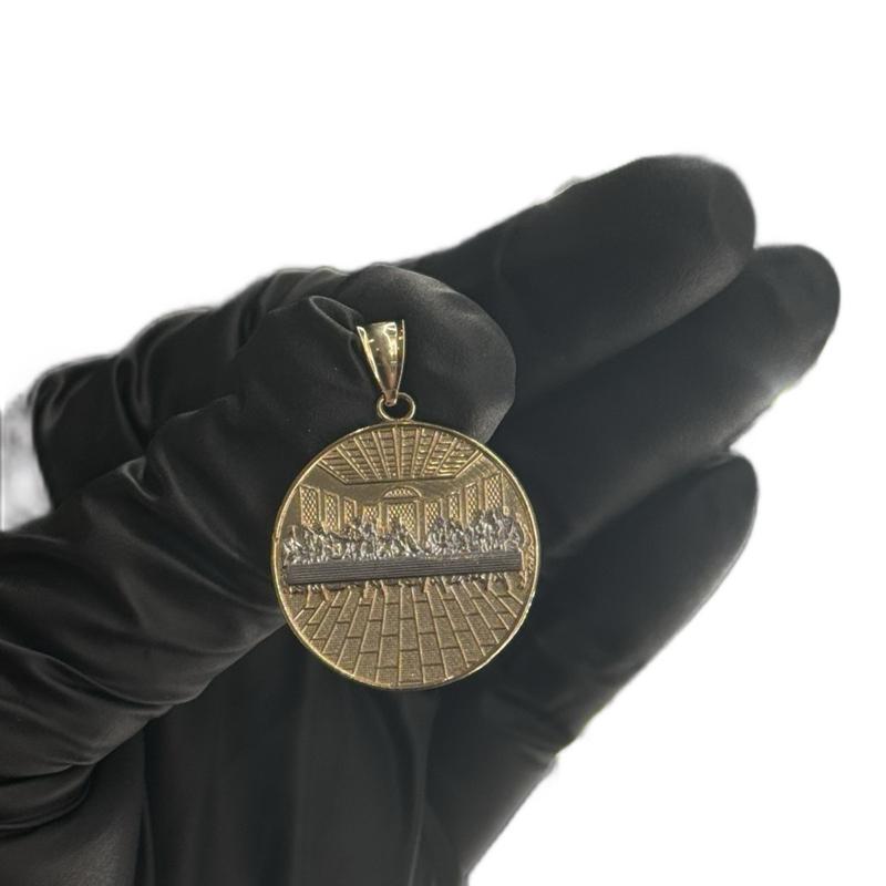 14K Gold Santa Cena Pendant 37mm - Handcrafted Religious Jewelry for Festive image 2