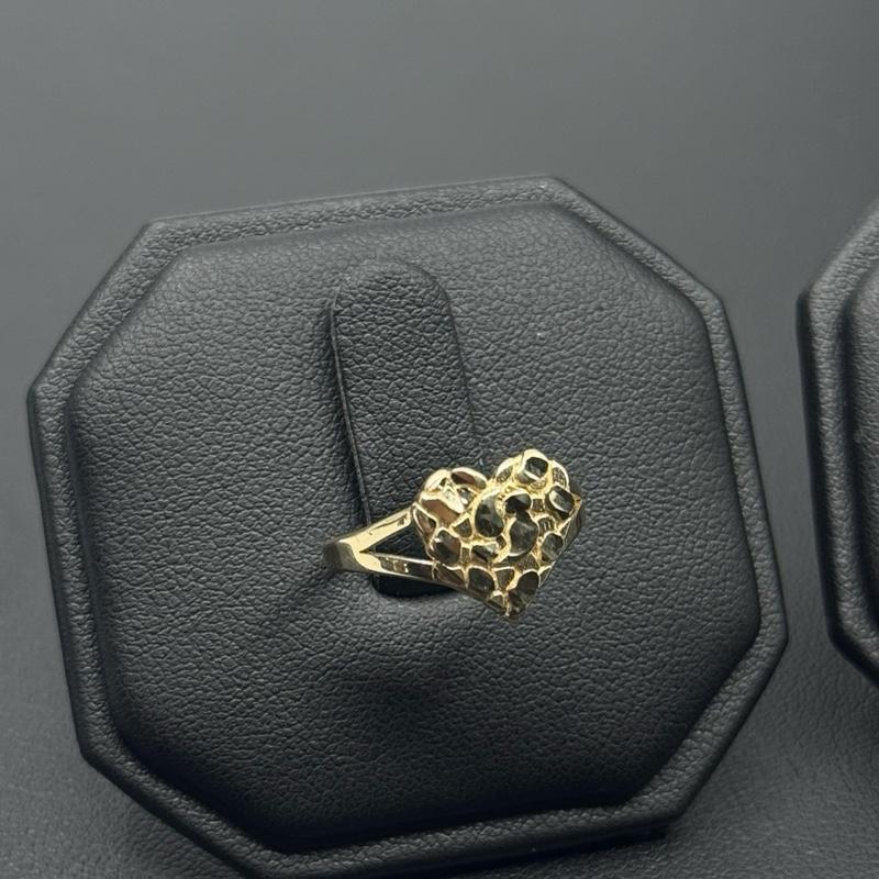 14K Gold Set Nugget Ring for Men and Heart Nugget Ring - Unique Design image 3