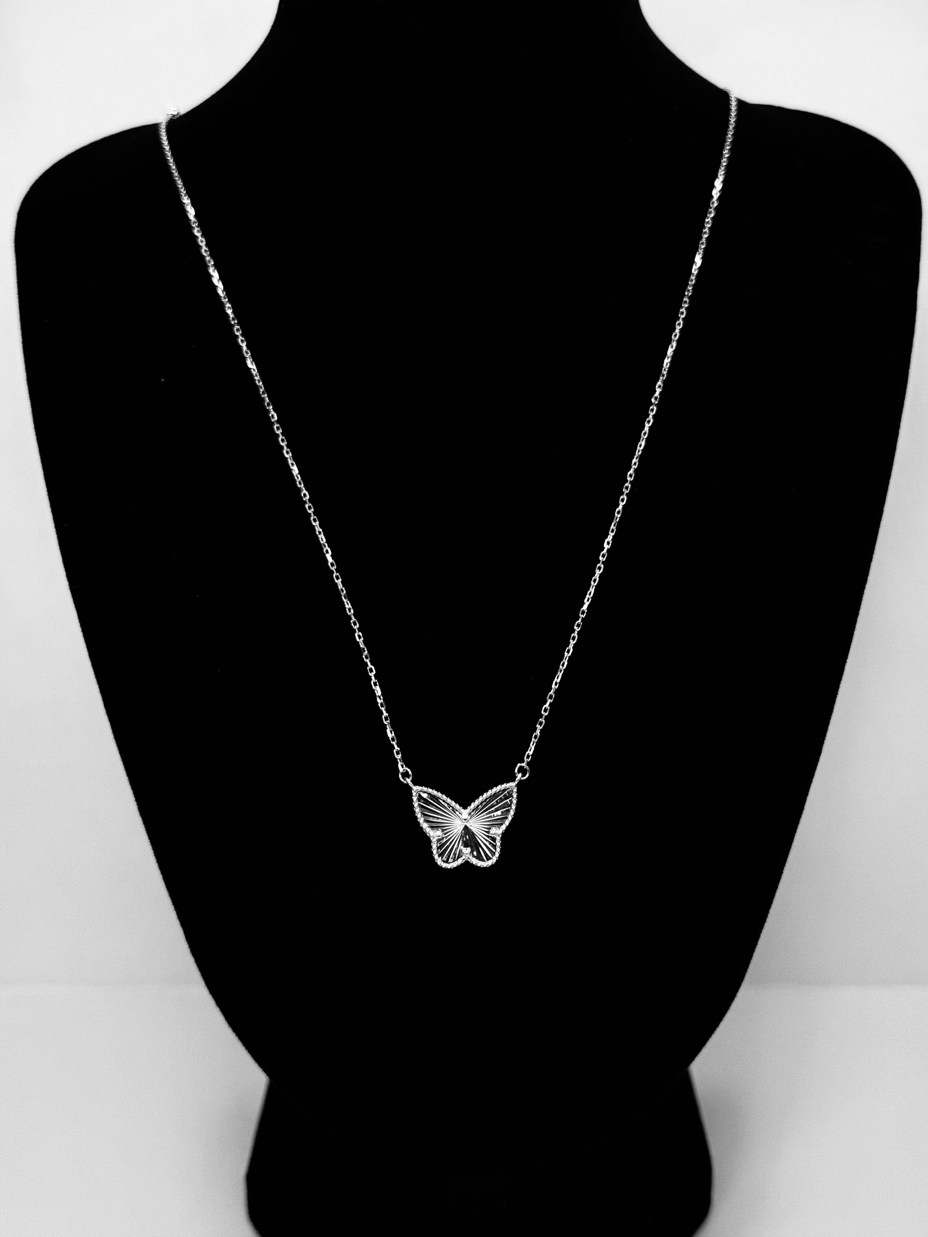 BUTTERFLY NECKLACE image 0