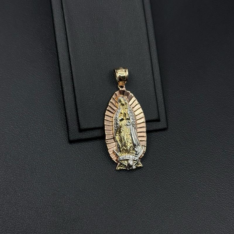 14K Gold Virgencita en 3 oros Pendant solid with Intricate Design and Elegant image 1