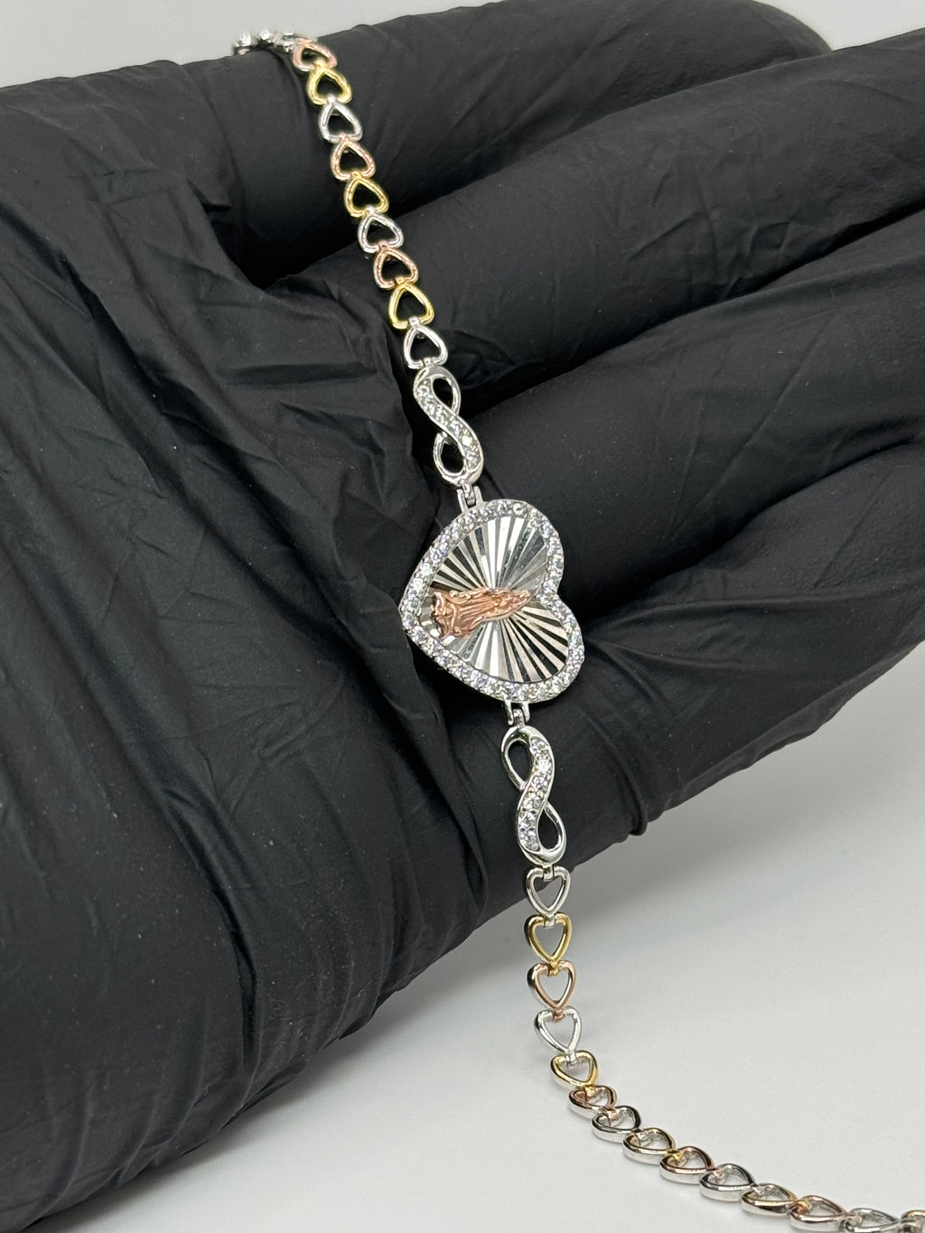 VIRGENCITA BRACELET image 1