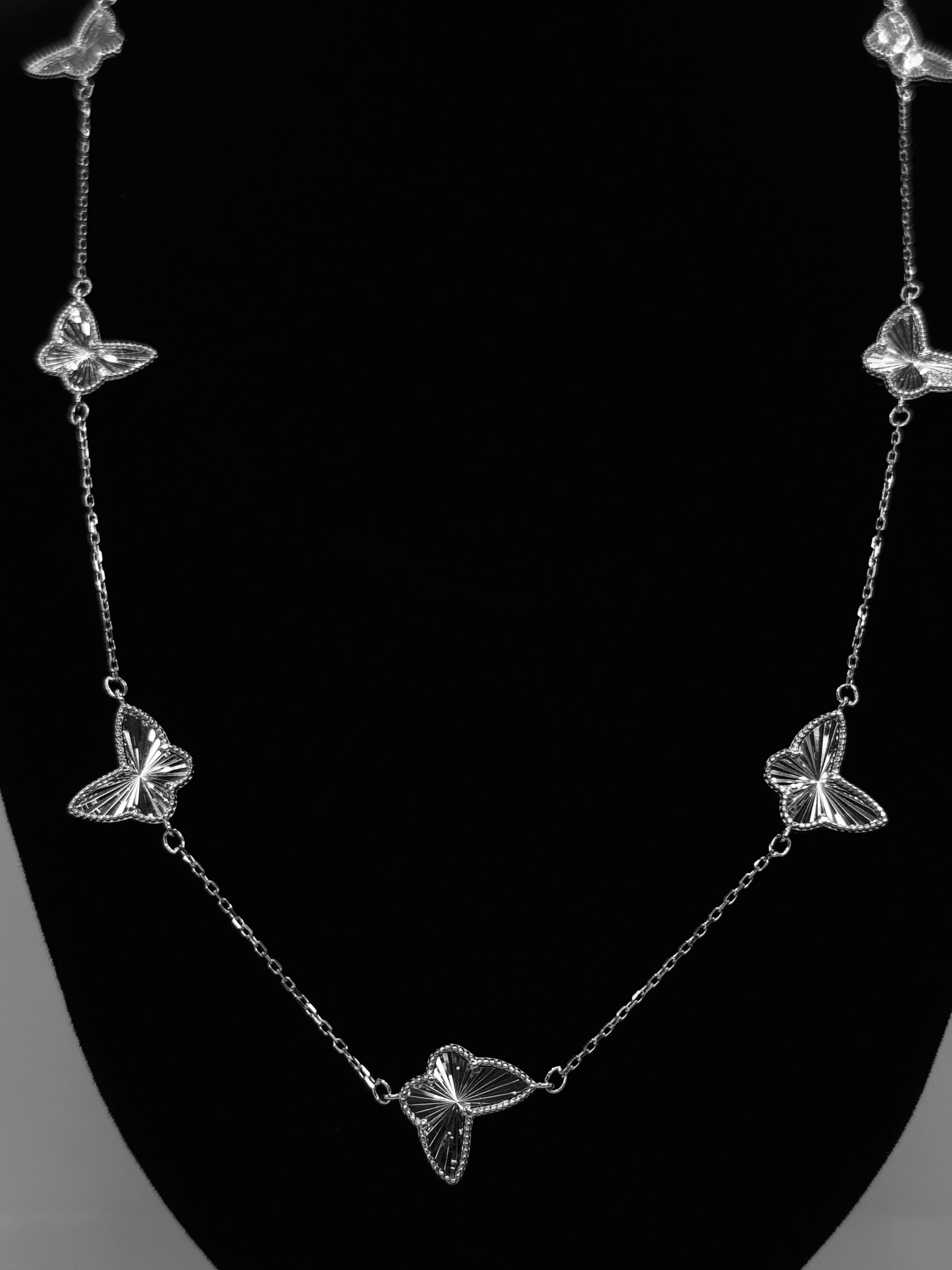 BUTTERFLY FLIGHT NECKLACE image 3