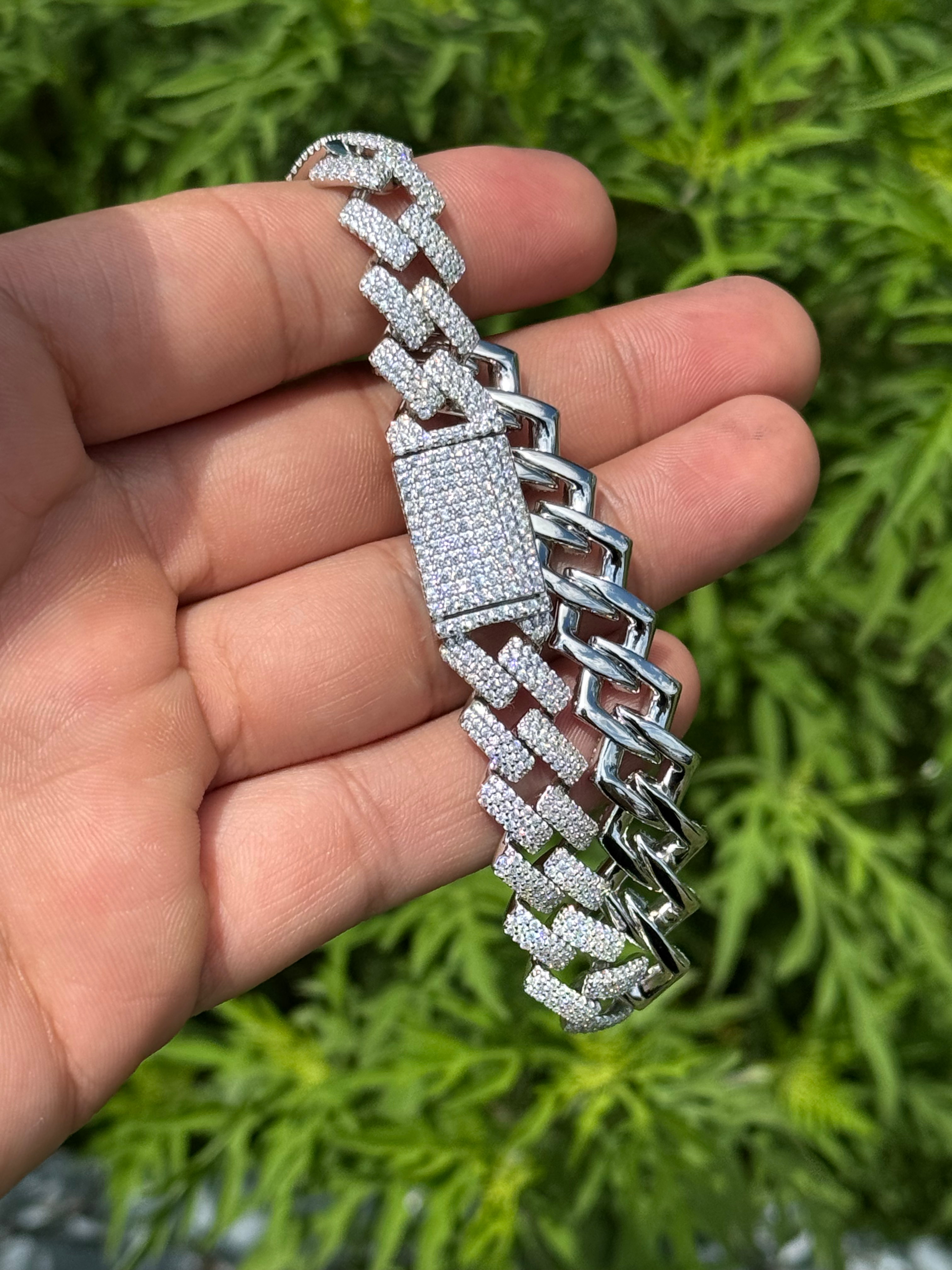 Monaco 12mm CZ Stone image 0