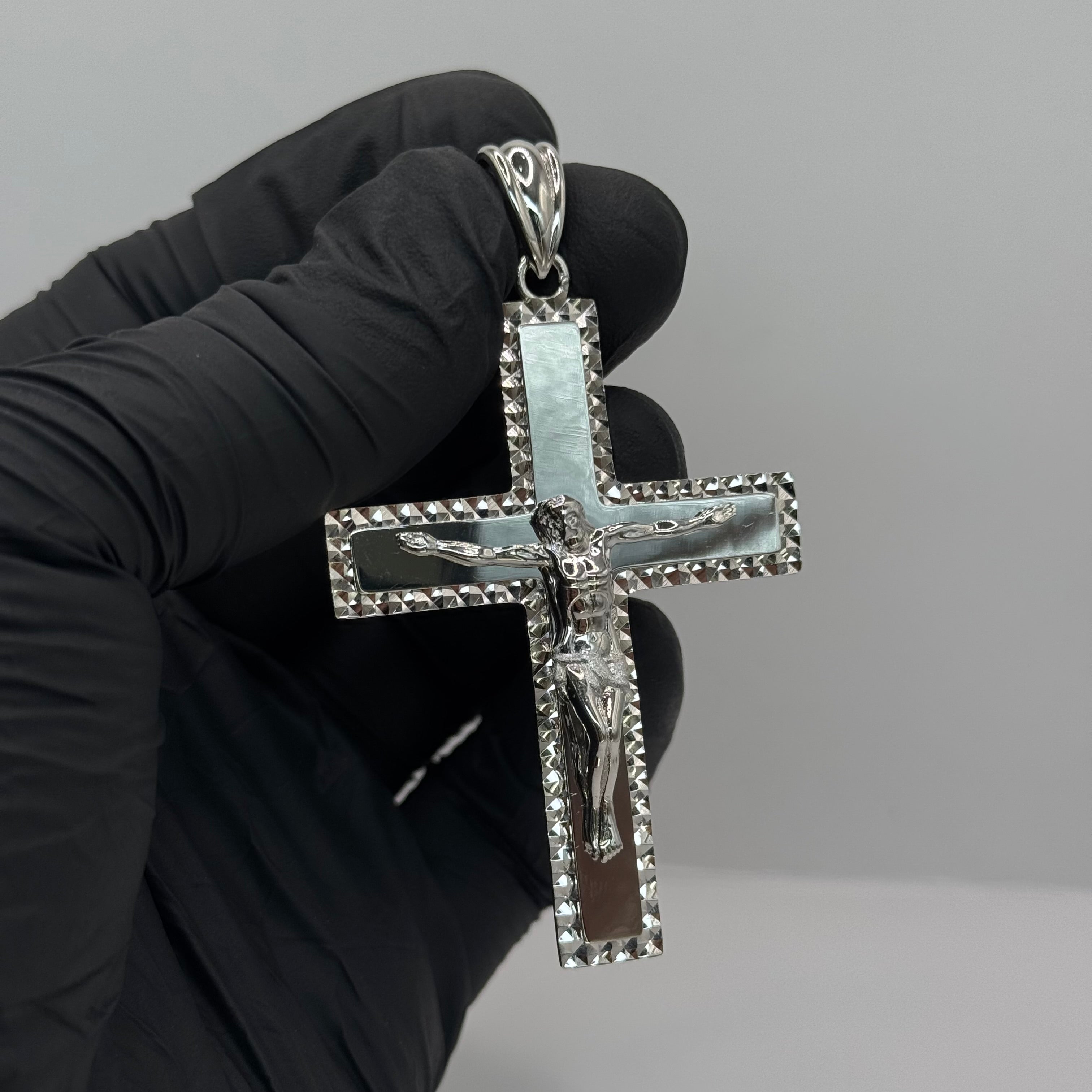 HAMMERED EDGE CROSS image 0