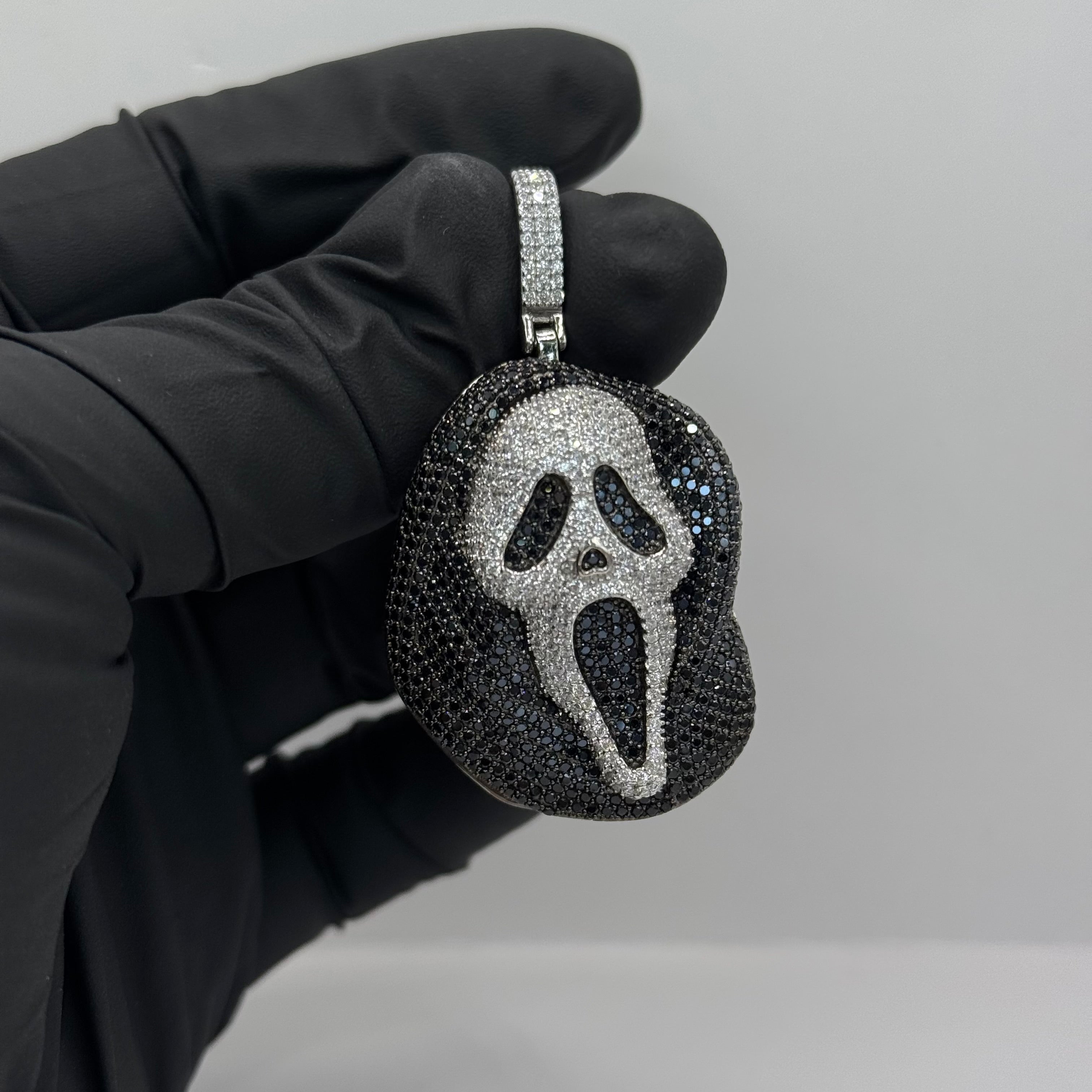 SCREAM PENDANT image 0